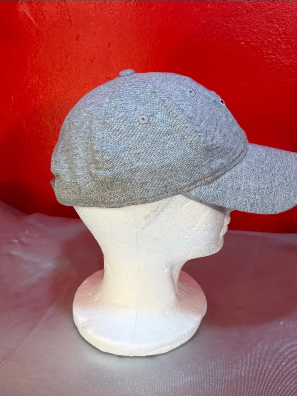 New Era 9TWENTY Black & Light Gray Interior Baseball Cap